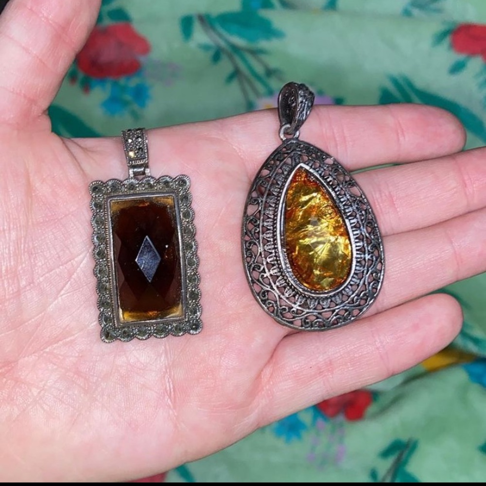 Necklace pendants